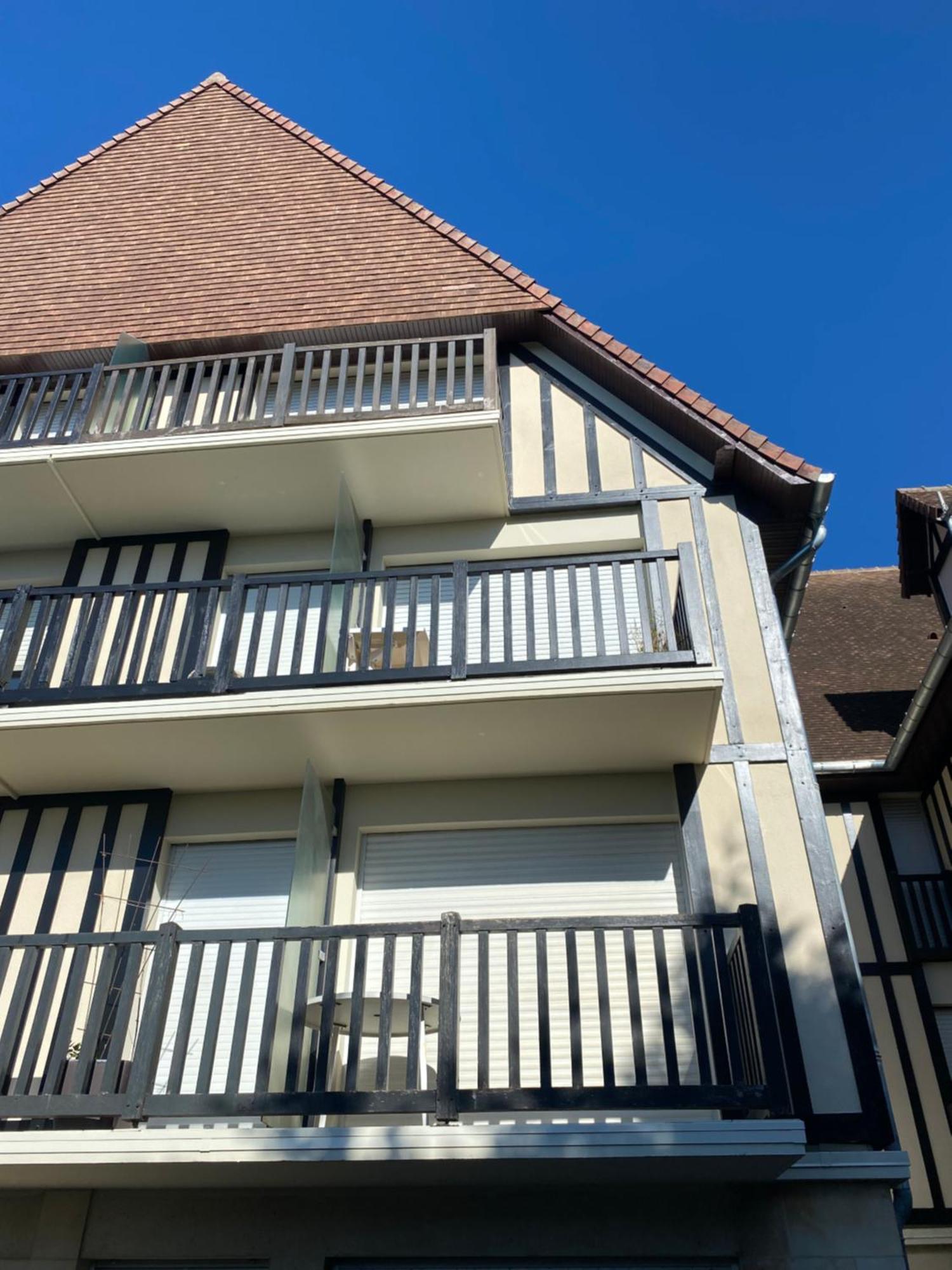 Appartement 65M2 Avec Balcon Vues Partielles Mer A 150M De La Plage Et Centre, Wifi Et Parking Prive Blonville-sur-Mer Exteriér fotografie